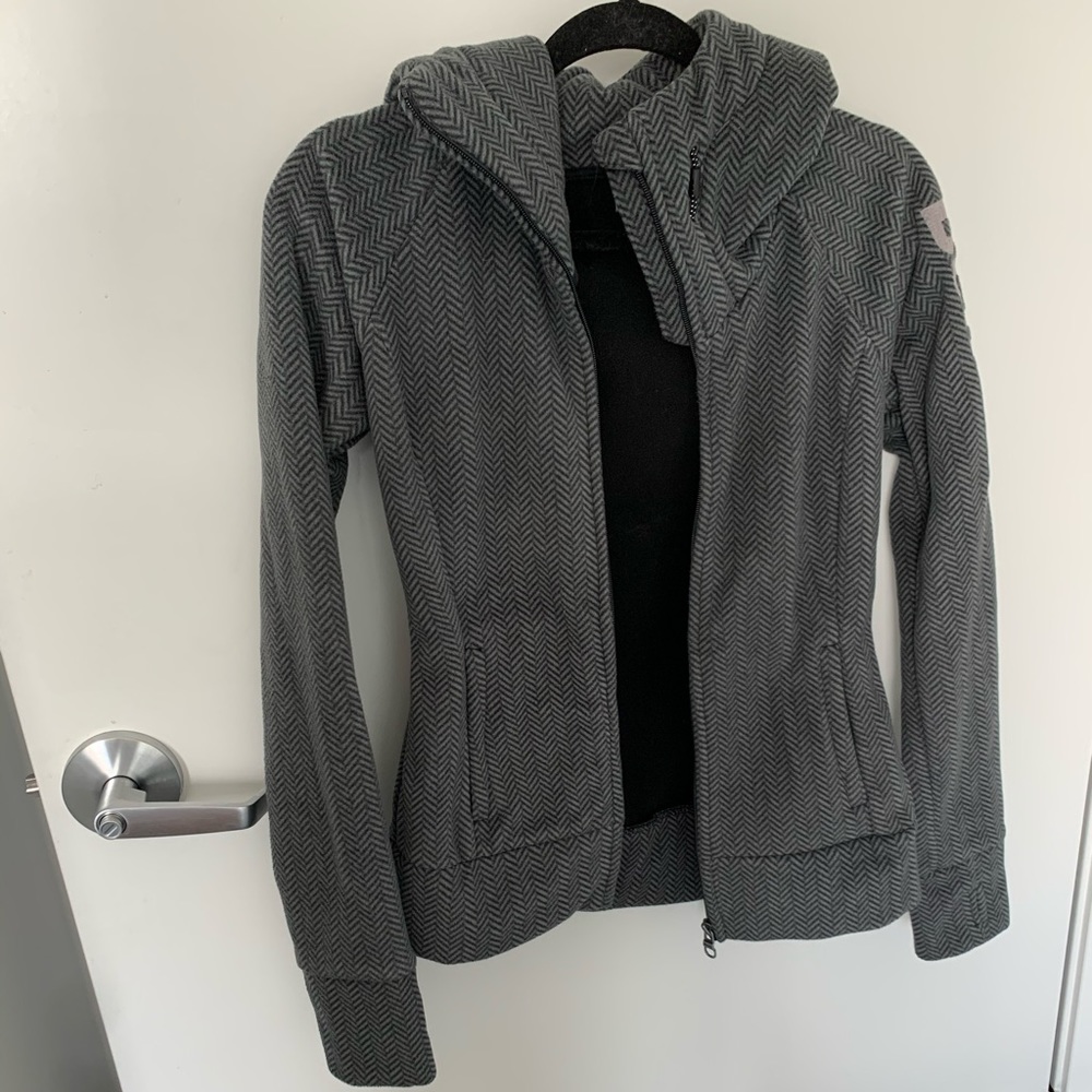 bench jacket